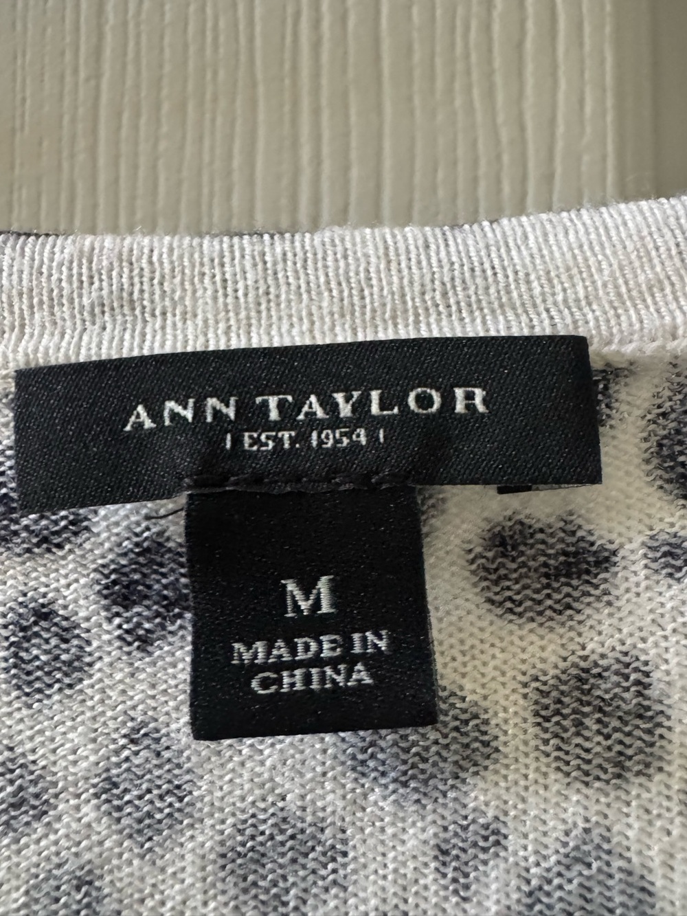 Ann Taylor Leopard Animal Print Peplum Top 3/4 Sleeve Medium - Picture 4 of 13